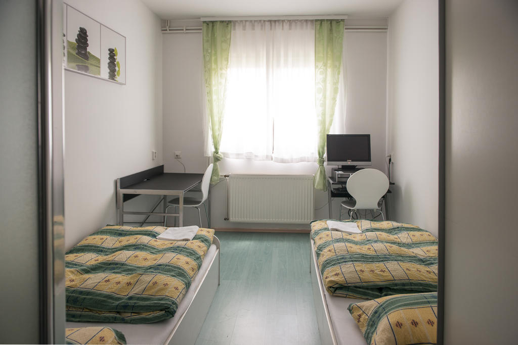 Hostel M Maribor Phòng bức ảnh