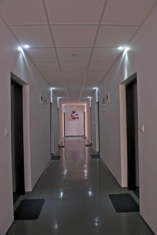 Hostel M Maribor Ngoại thất bức ảnh