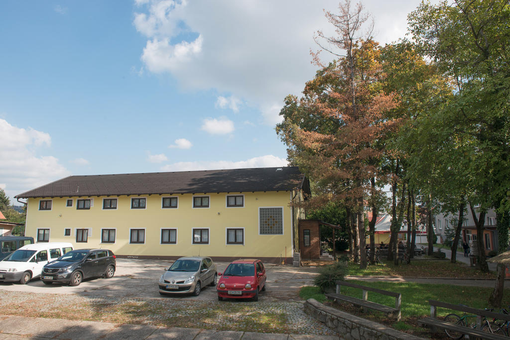 Hostel M Maribor Ngoại thất bức ảnh