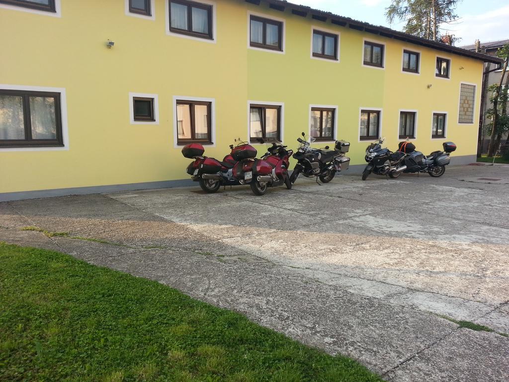 Hostel M Maribor Ngoại thất bức ảnh